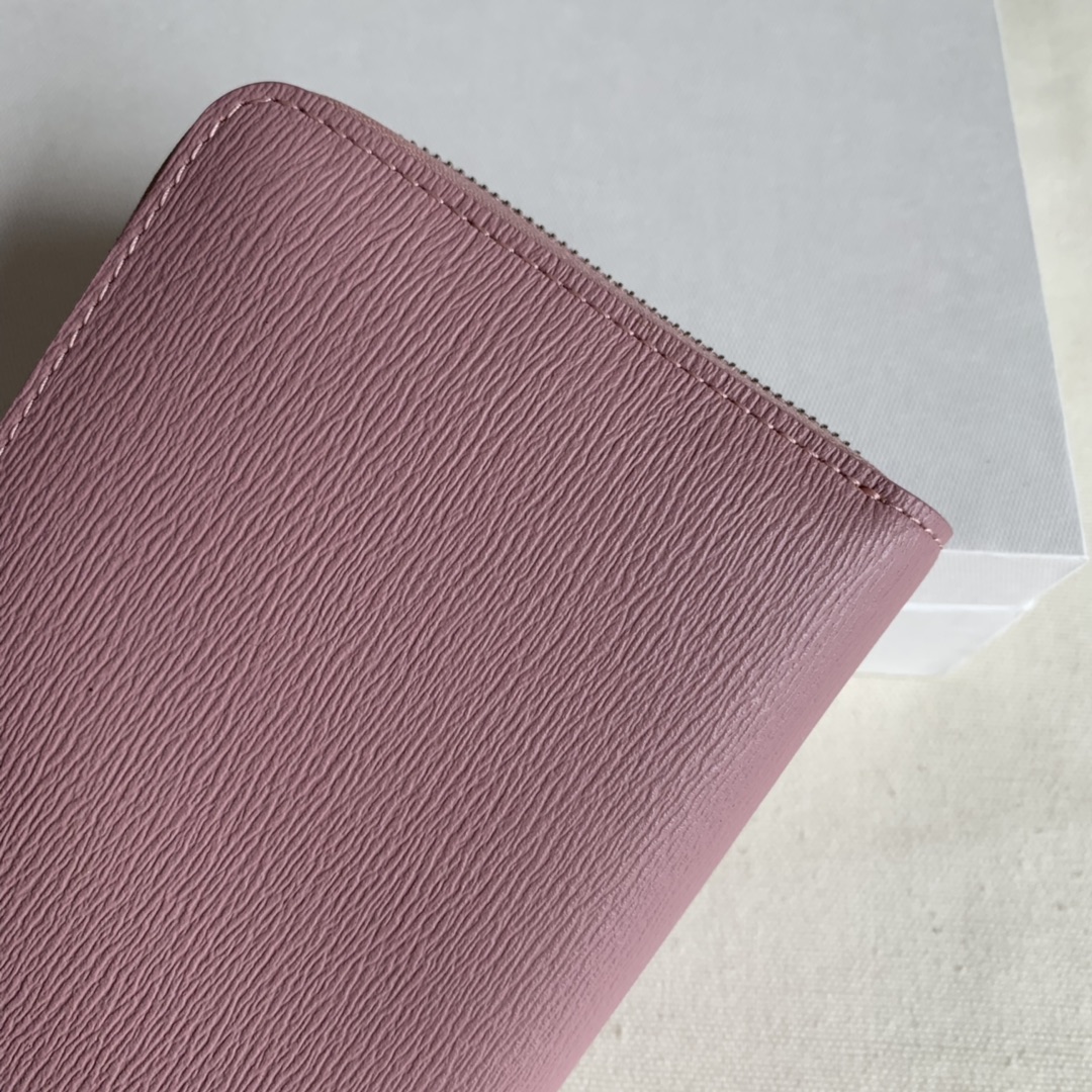 CELINE 19厘米 粉紫色水波纹拉链钱包